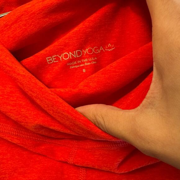 Beyond Yoga Spacedye At Your Leisure Legging in Firecracker Red Heather Size XS - Picture 5 of 5